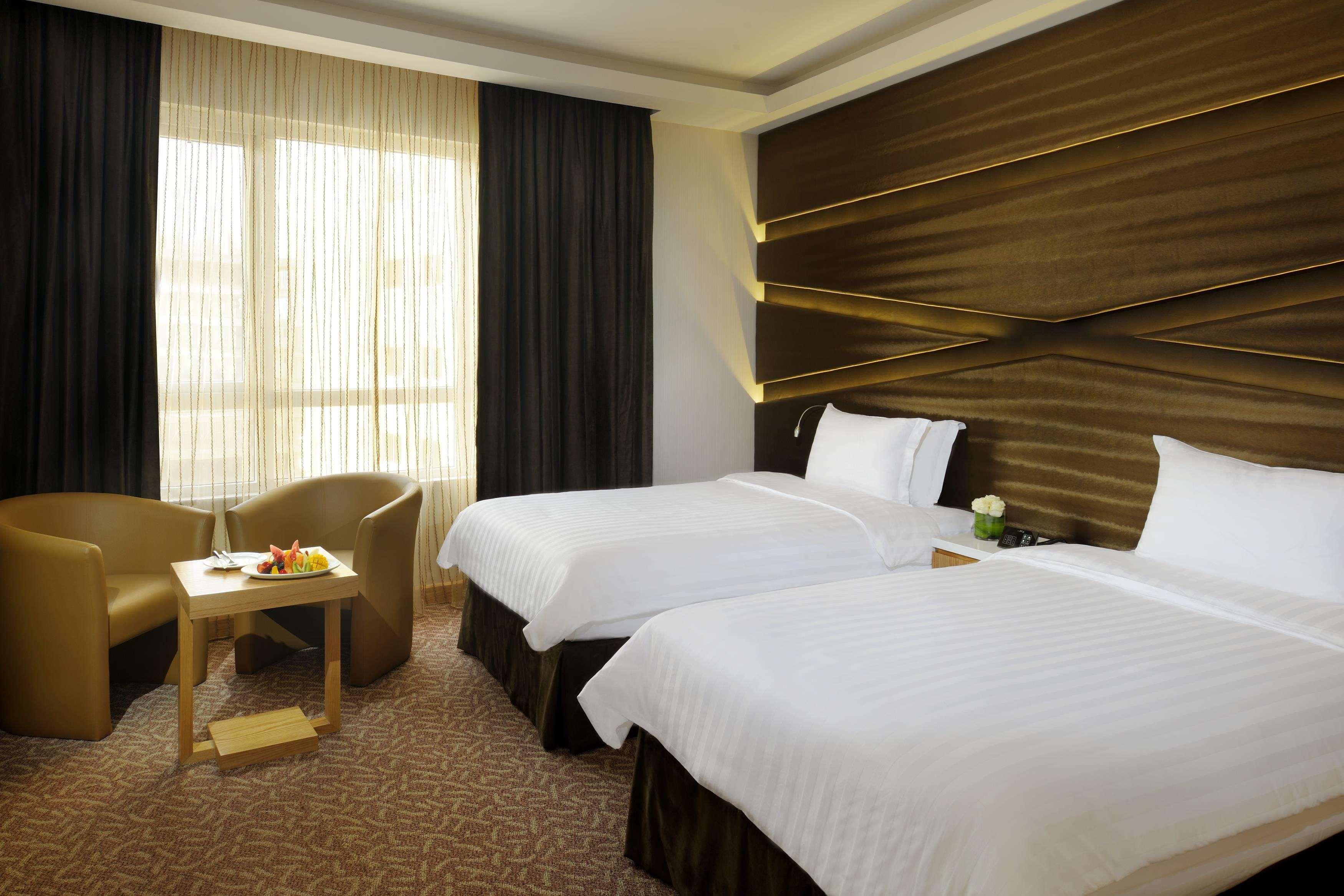 Al Safir Hotel
